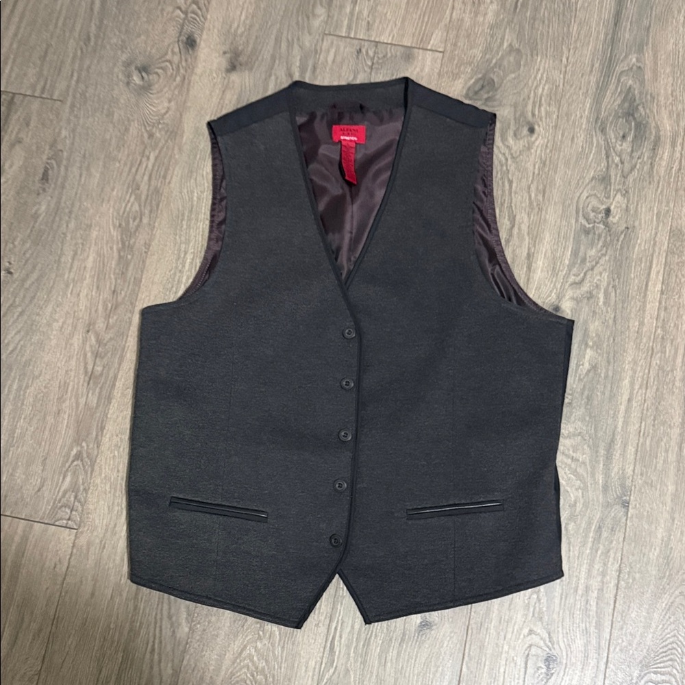 Men’s Alfani Vest - Slim Fit STRETCH